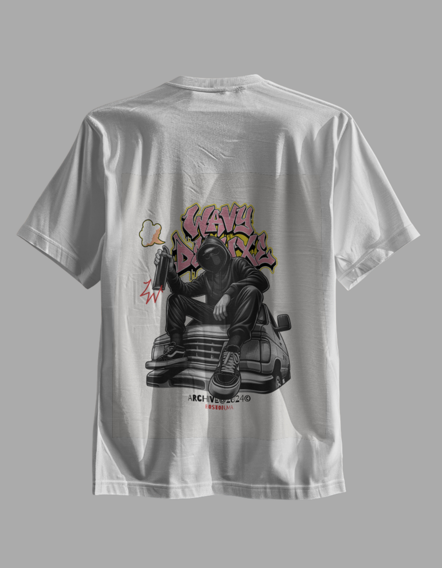 "Wavy Deluxe Graffiti" Short Sleeve Tee